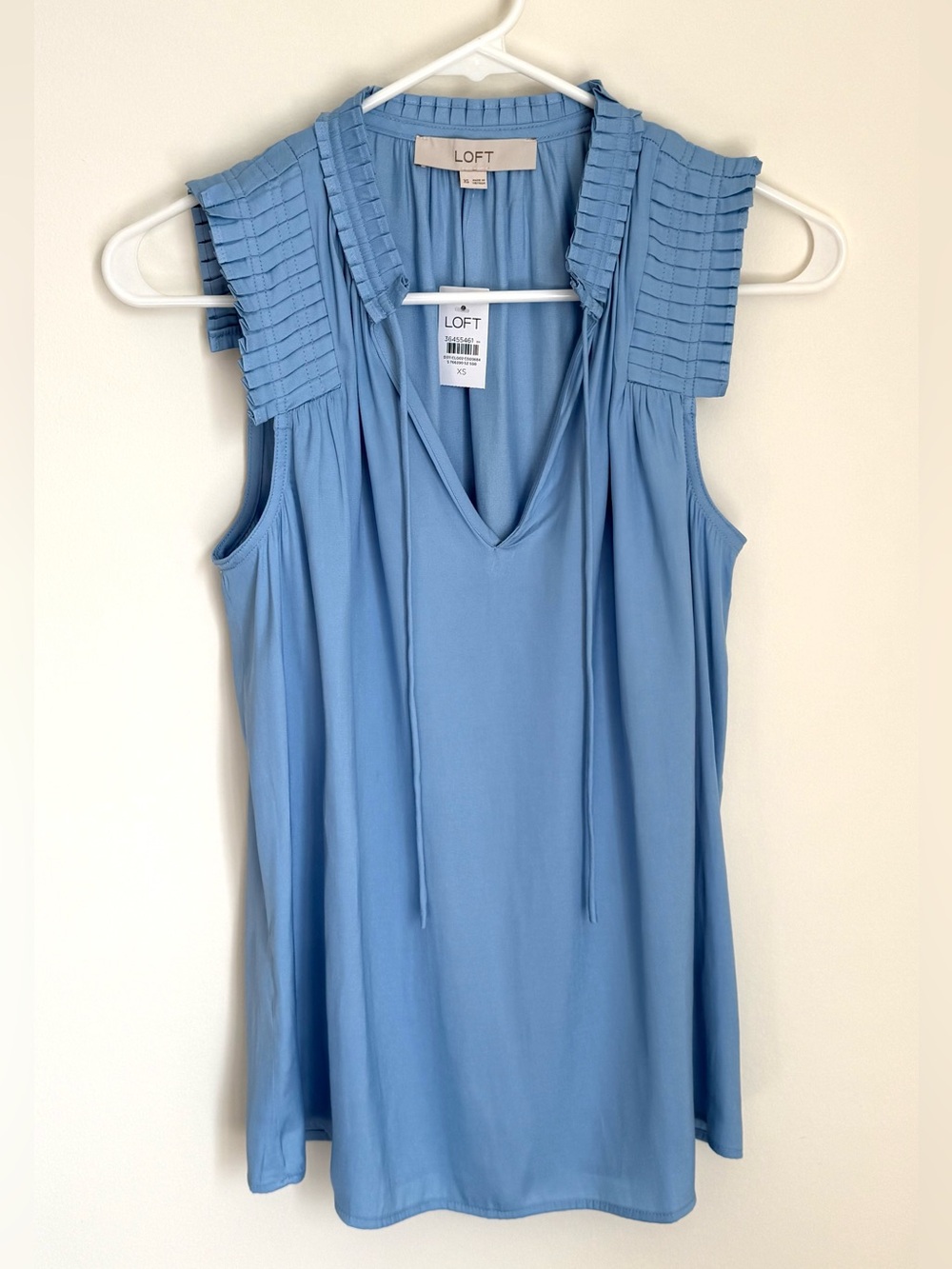 LOFT Lightweight Baby Blue Pleated Tie Neck Sleeveless Blouse